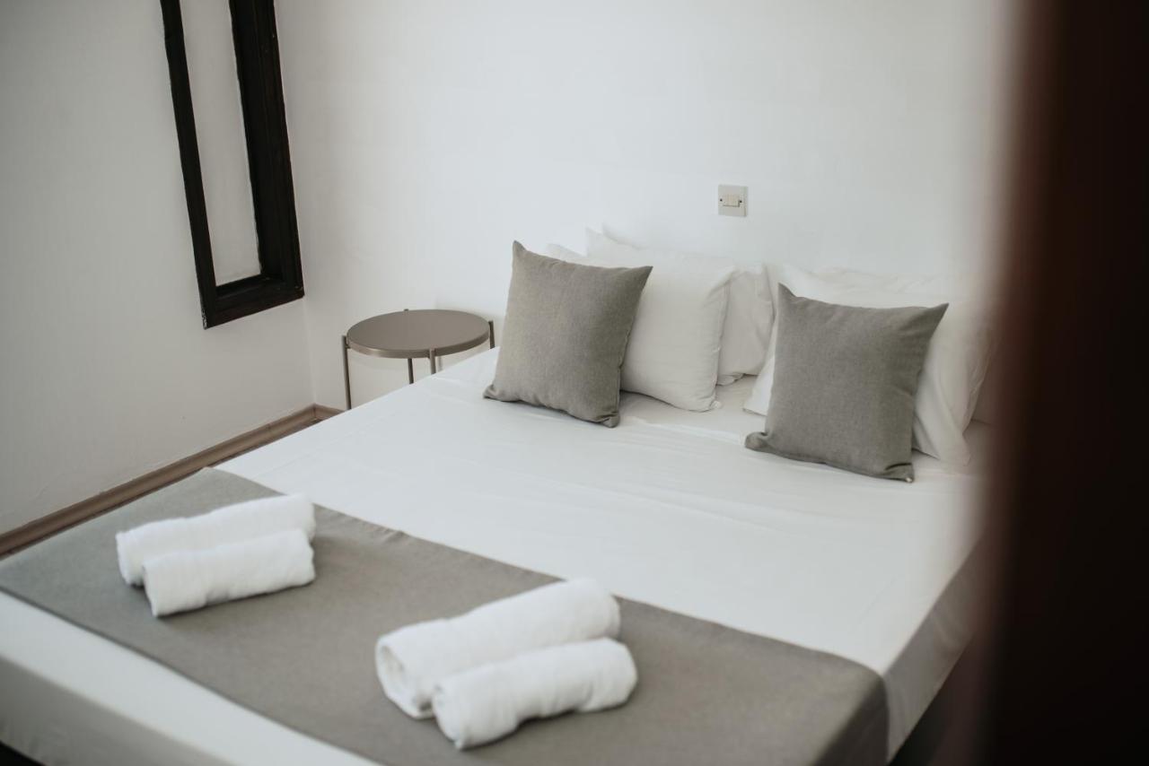 Ovis Hotel Apartments Ajia Napa Zewnętrze zdjęcie
