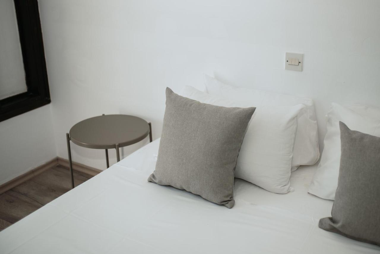 Ovis Hotel Apartments Ajia Napa Zewnętrze zdjęcie