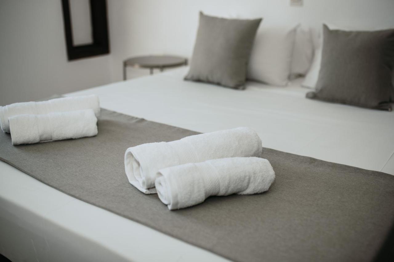 Ovis Hotel Apartments Ajia Napa Zewnętrze zdjęcie