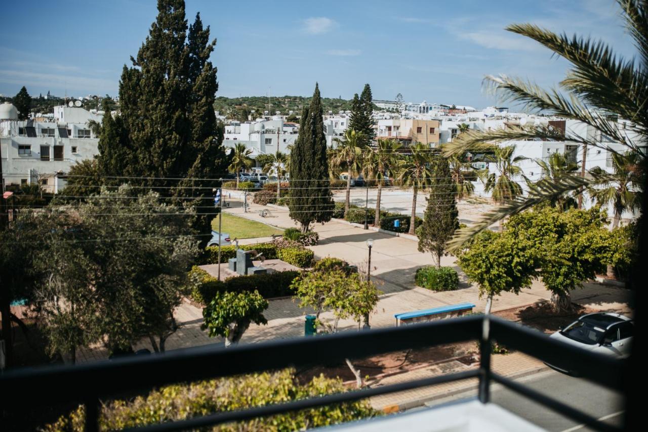 Ovis Hotel Apartments Ajia Napa Zewnętrze zdjęcie
