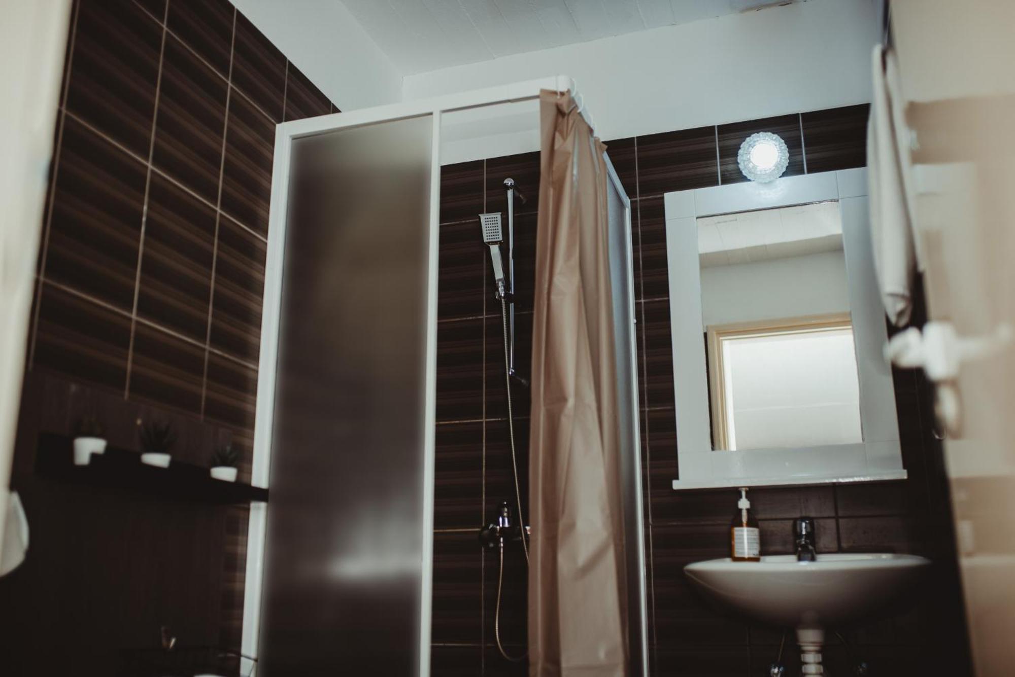 Ovis Hotel Apartments Ajia Napa Zewnętrze zdjęcie