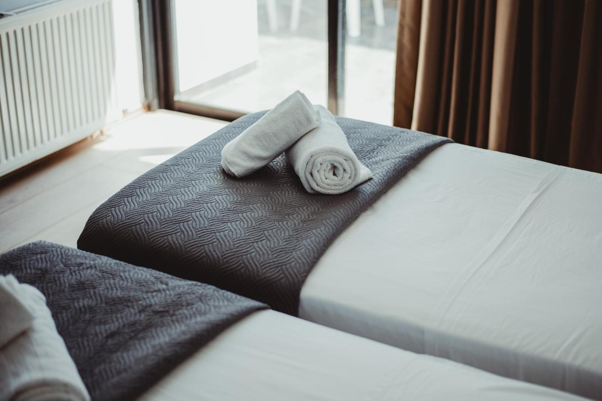 Ovis Hotel Apartments Ajia Napa Zewnętrze zdjęcie