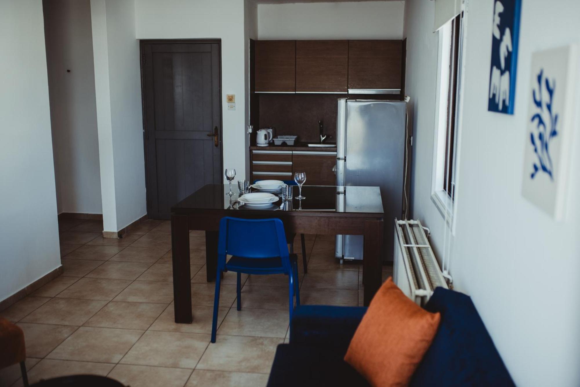 Ovis Hotel Apartments Ajia Napa Zewnętrze zdjęcie
